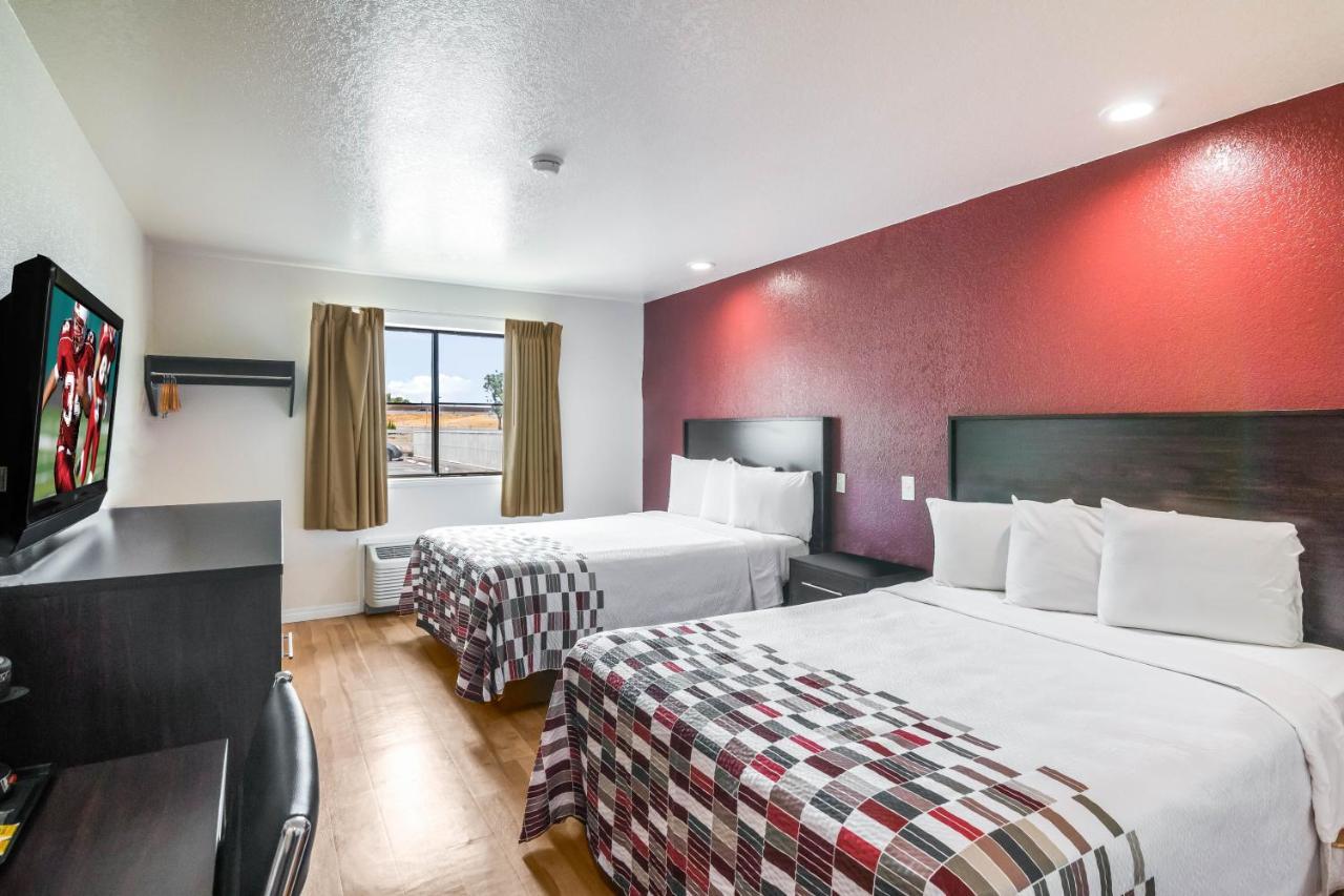 Red Roof Inn Palmdale - Lancaster מראה חיצוני תמונה