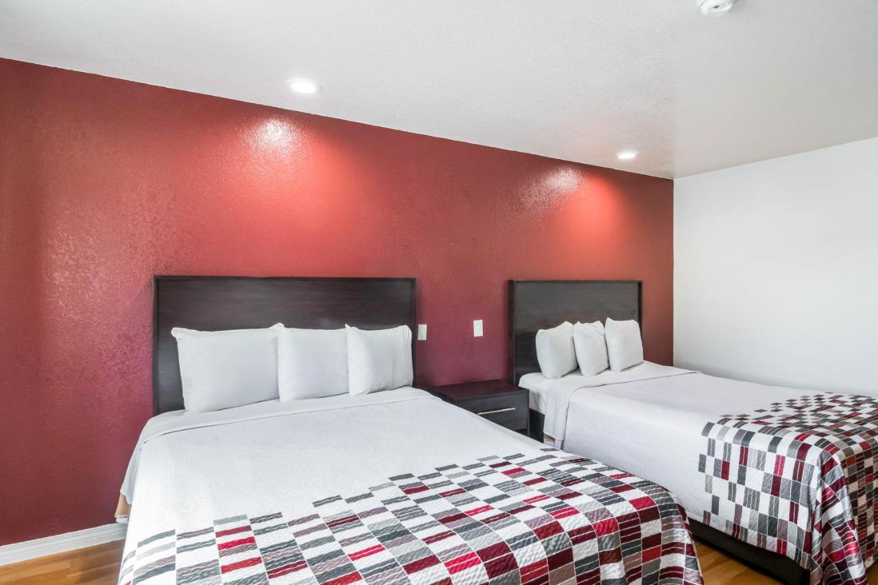 Red Roof Inn Palmdale - Lancaster מראה חיצוני תמונה