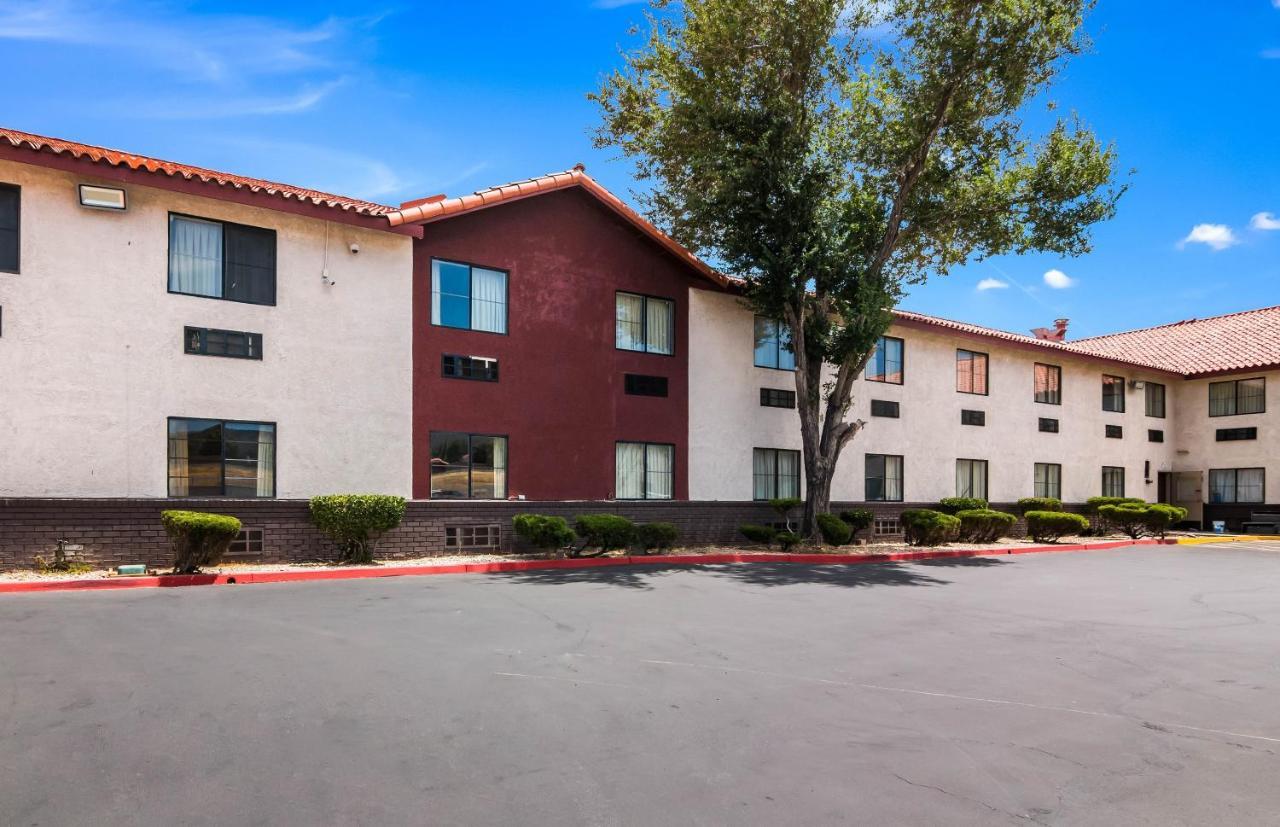 Red Roof Inn Palmdale - Lancaster מראה חיצוני תמונה