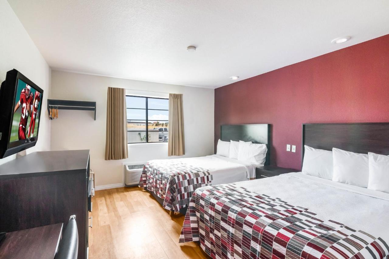 Red Roof Inn Palmdale - Lancaster מראה חיצוני תמונה