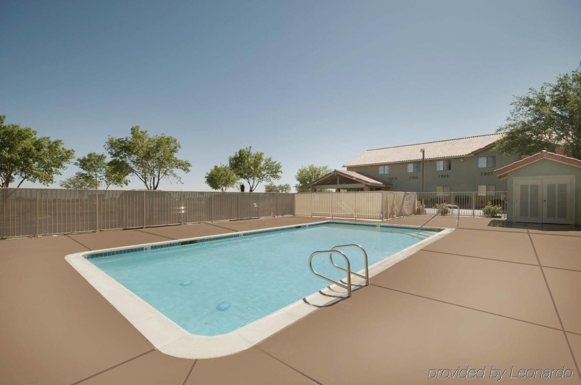 Red Roof Inn Palmdale - Lancaster מראה חיצוני תמונה